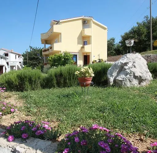 Sersic Apartman Baška